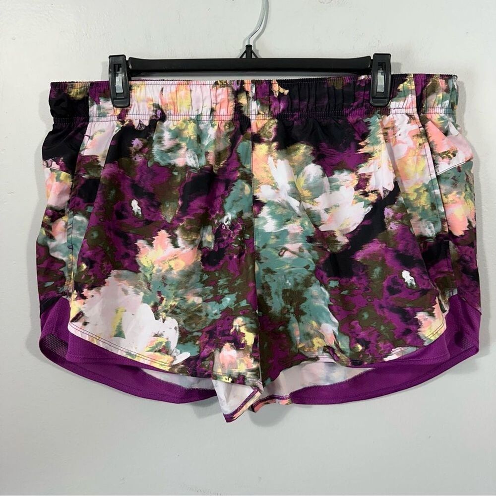 Floral Women's Athletic Shorts XXXL